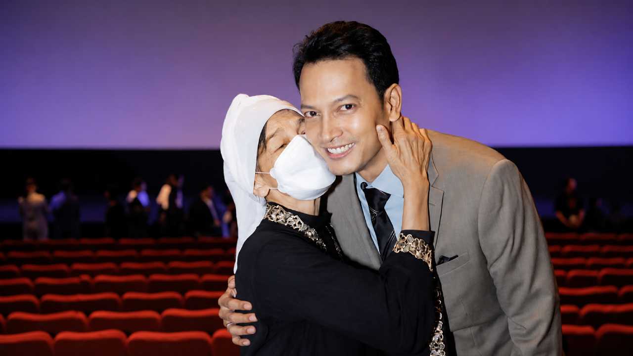 Fedi Nuril Sampaikan Kabar Duka, Sang Ibu Meninggal Dunia